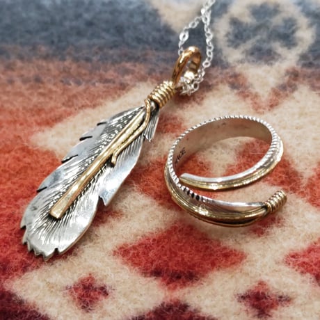 NAVAJO 『12KGF FEATHER NECKLACE（T. Mace）』