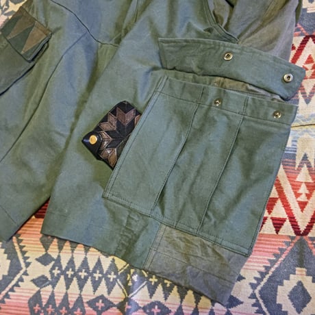 Nasngwam. 『BARBARIAN CARGO SHORTS（OLIVE） Lサイズ』