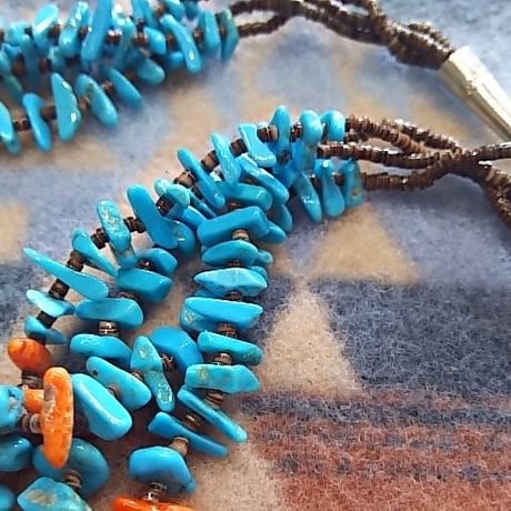 SANTO DOMINGO 『HEISHI NECKLACE（Irene Lovato）』