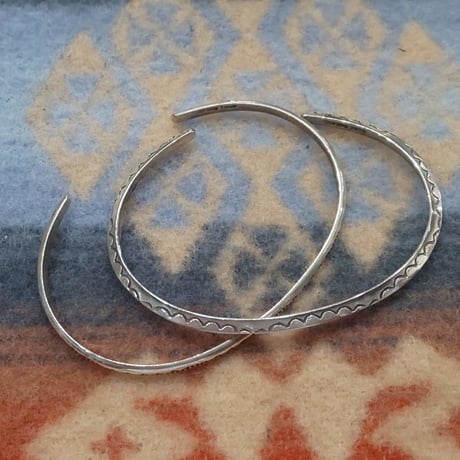 NAVAJO 『925SILVER NARROW BANGLE（ROUND&TRIANGLE）』