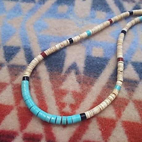 SANTO DOMINGO 『HEISHI NECKLACE "4"（Delbert&Torevia Crespin）』