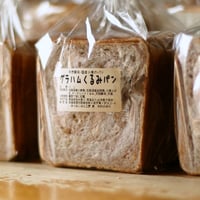 グラハムくるみパン