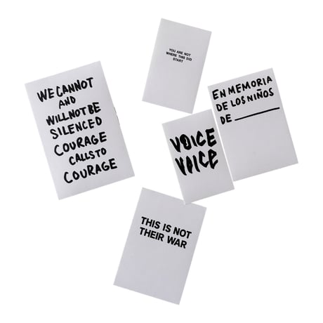 PLACARD PACK