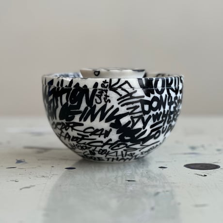INTERVENTIONS #002 / Marble Pot × Black Paint