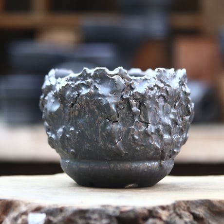 Yuta  Uchida 〝black  rust″ / humanity pot   no.32413