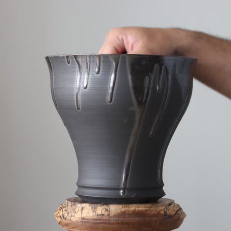 Yuta Uchida / black glaze / humanity pot     no.512-99