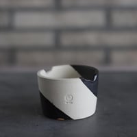 N/OH / コロ鉢-Tear Drop (ダブル) / White × Black / XS (3号)  no.503-227