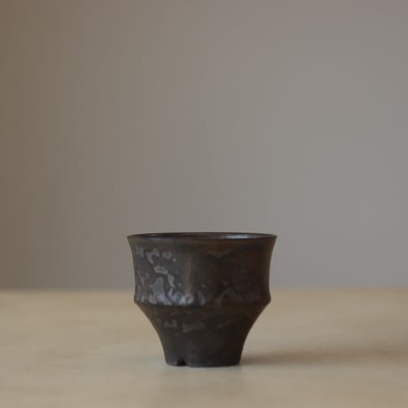 Yuta Uchida / auburns (2.5号鉢)  no.330-68