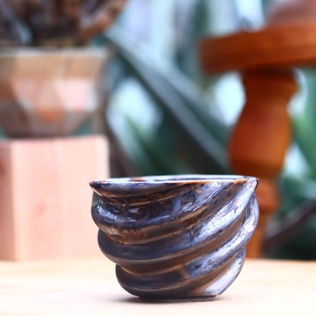 P&A ceramic ware / spiral pot 　no.612-P10