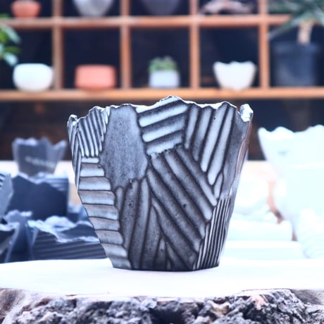 N/OH   応 -OU-    S  /  White on Black  no.40490