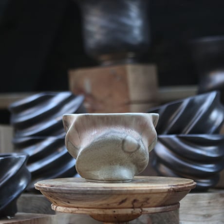 P&A ceramic ware / spiral pot 　no.108-114