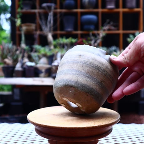Mie  Maeda 〝swirl″   /   humanity pot       no.537