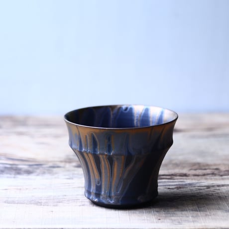 Yuta  Uchida 〝gold  glaze″   /   humanity pot       no.80225