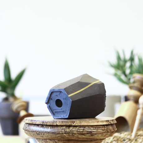 N/OH   澪標 / rich Black + gold line/ SS   no.611-35