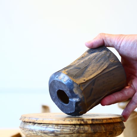 Kaori Ono〝bronze″ / humanity pot    no521-O24