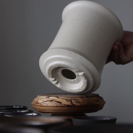 Atsushi Funakushi / white flake / humanity pot     no.512-50