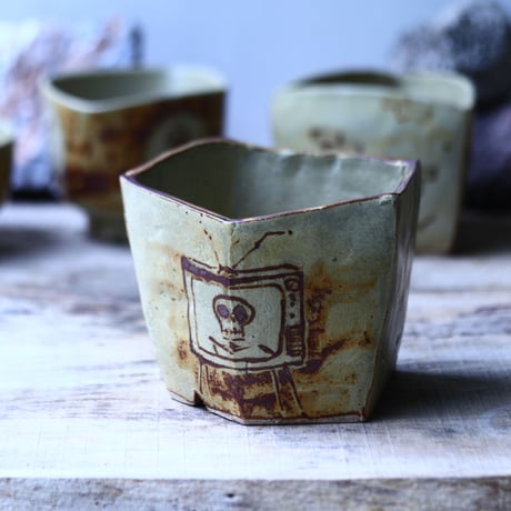 Andrew  Gemrich  〝calavera″   /   humanity pot       no.91307