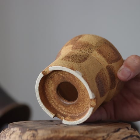 Masato Akutsu〝crack ocher″ / humanity pot    no.609-31