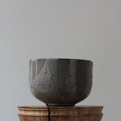 N/OH / コロ鉢 / RUNNY GREY+Moon / S (4.5号)  no.504-145