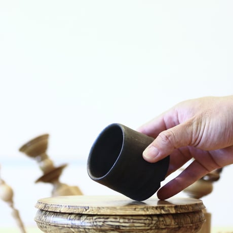 HUM / humanity pot     no.625-02