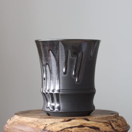 Yuta Uchida / black glaze / humanity pot     no.512-68