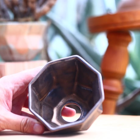 P&A ceramic ware / polygon pot 　no.612-P03