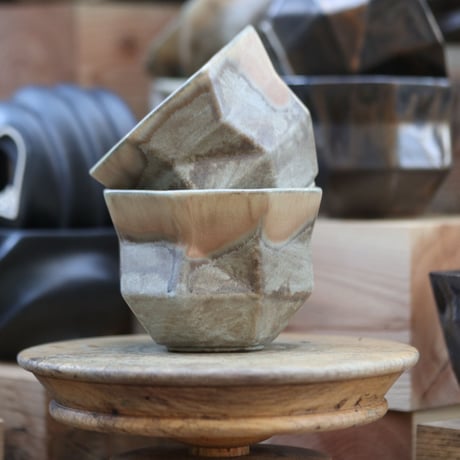 P&A ceramic ware / polygon pot    no.814-P1