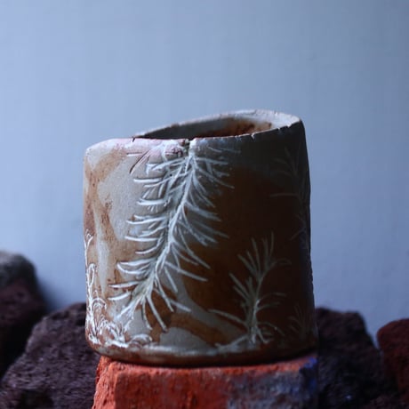Mie  Maeda 〝seals″   /   humanity pot       no.51031