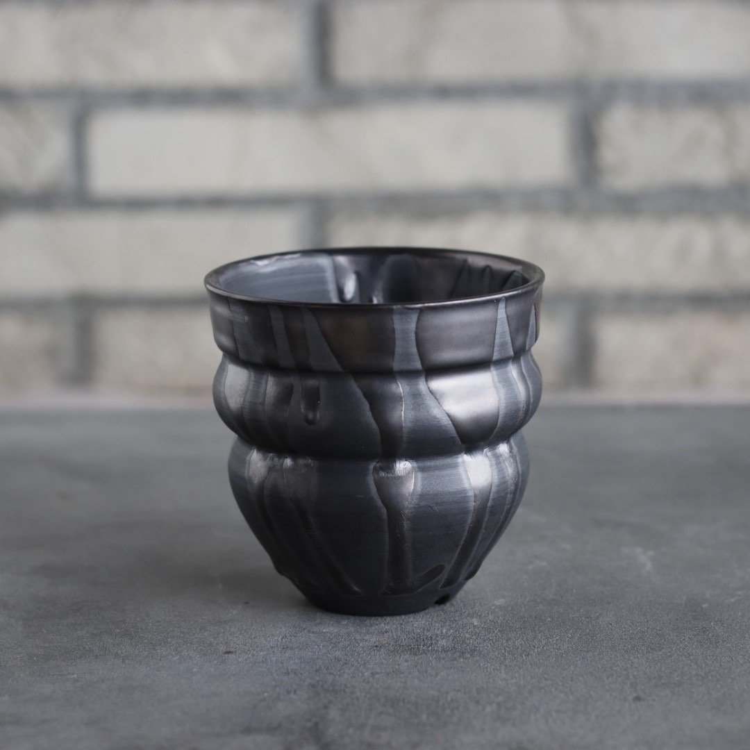 humanity Yuta Uchida BLACK CLAY 鉢　受け皿付き humanity Yuta Uchida BLACK CLAY 鉢 受け皿付き 【公式通販】