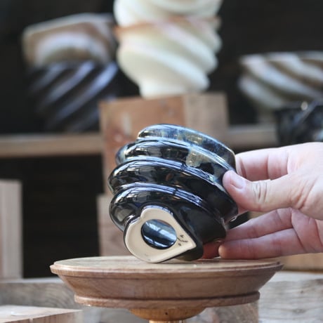 P&A ceramic ware / spiral pot 　no.108-105