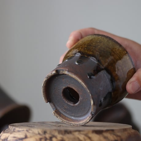 Masato Akutsu〝brown glaze″ / humanity pot    no.609-23