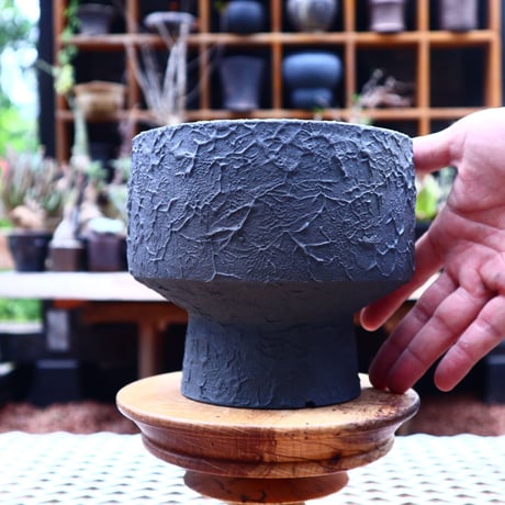 Kazuhiro  Arima〝black bite″ ／ humanity pot       no.577