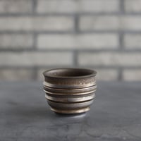 たけろうポット／クロサビ／チギリ／M no.1106-46 | 芽の巣山