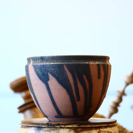 HUM / humanity pot     no.114-48