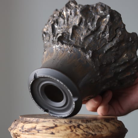 Yuta Uchida / gold rust monst / humanity pot    no.818-18