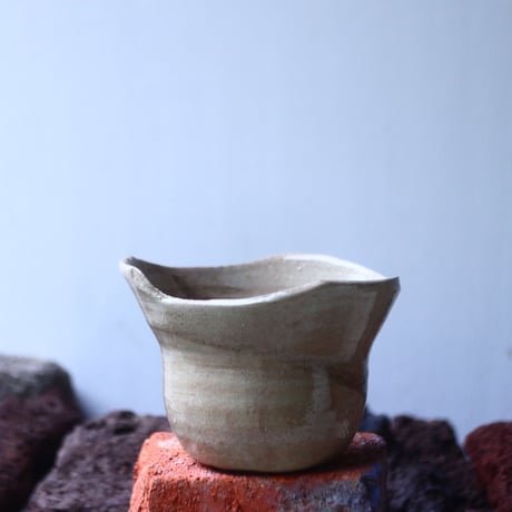 Mie  Maeda 〝cherry″   /   humanity pot       no.51030