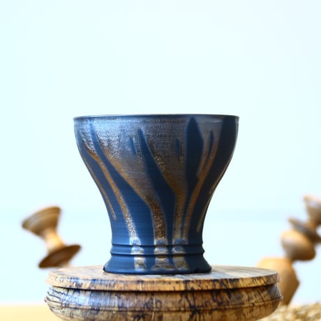 Yuta Uchida〝gold glaze″ / humanity pot    no514-U4