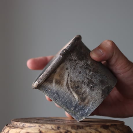 Naoto Hirata / humanity pot   no.818-23