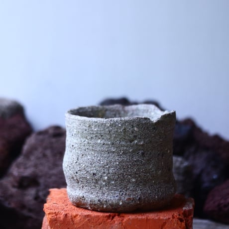 Mie  Maeda 〝gendo″   /   humanity pot       no.42529