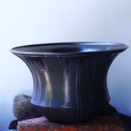 Yuta  Uchida 〝black  glaze″   /   humanity pot       no.42550