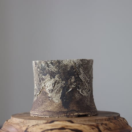 Masato Akutsu〝graffito″ / humanity pot    no.609-74