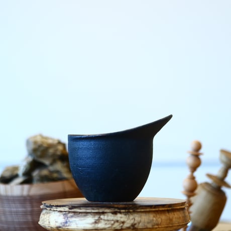 Kaori Ono〝blacca″ / humanity pot    no1112-55