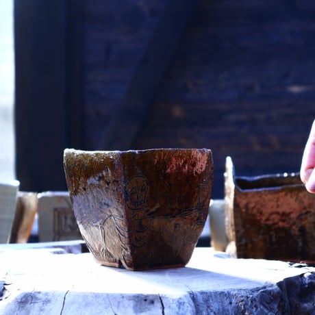 Andrew  Gemrich  〝calavera″   /   humanity pot     no.11726