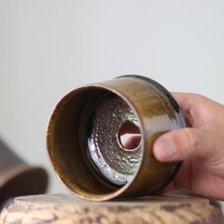 Masato Akutsu〝brown glaze″ / humanity pot    no.609-18
