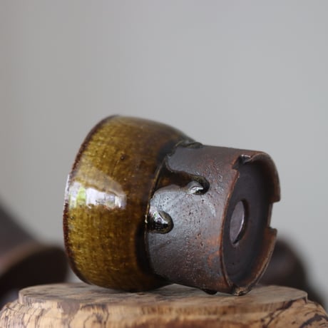 Masato Akutsu〝brown glaze″ / humanity pot    no.609-23