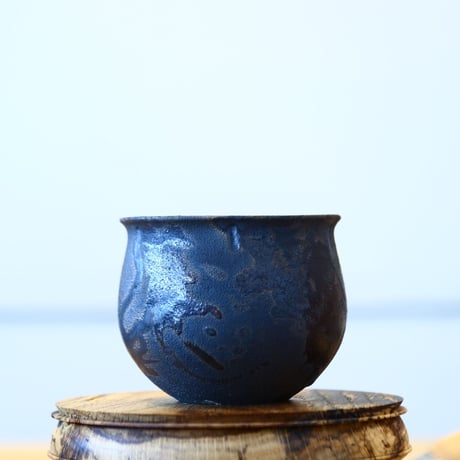 Kazuhiro Arima〝black bite″ / humanity pot    no813-24