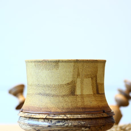 Masato Akutsu〝crack ocher″ / humanity pot    no514-Am7