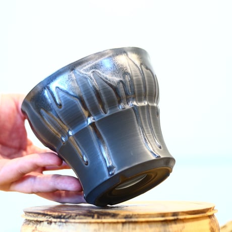 Yuta Uchida / black glaze / humanity pot    no.1231-19