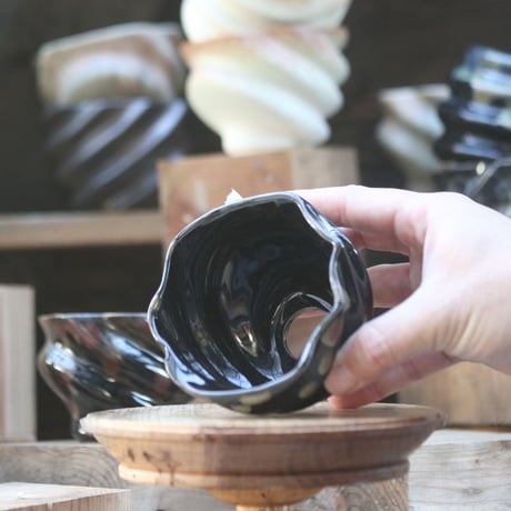 P&A ceramic ware / spiral pot 　no.108-103