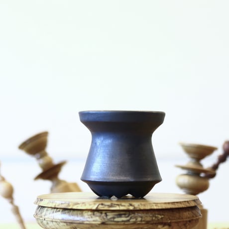 HUM / humanity pot     no.625-46